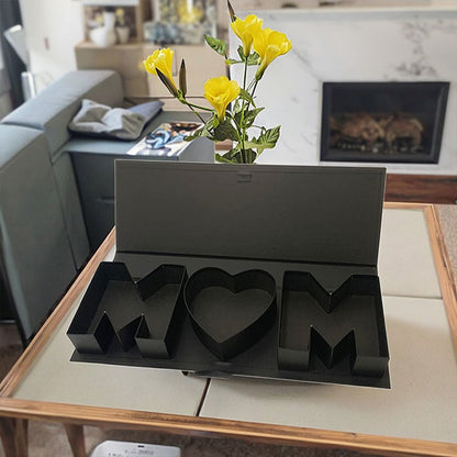 "MOM" Letter Rectangular Gift Box