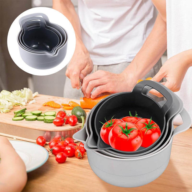 4 Piece Nesting Plastic Mixing Bowl Set