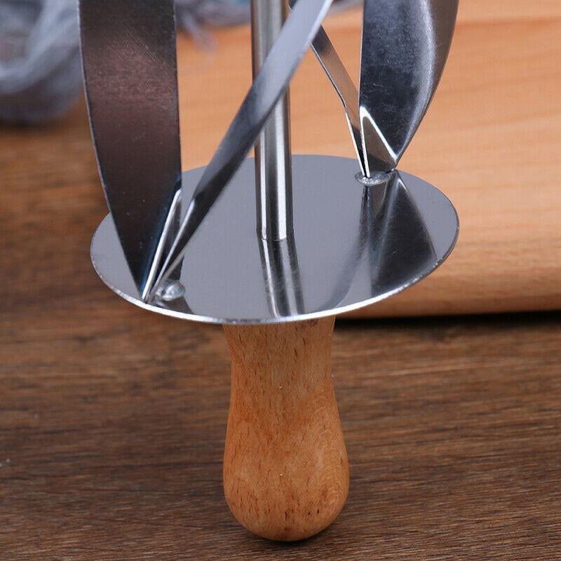 Rolling Croissant Cutter