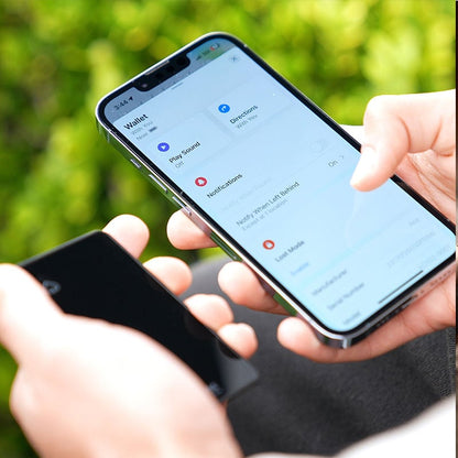 Ultra-Slim Global Tracker Card (iOS Only)