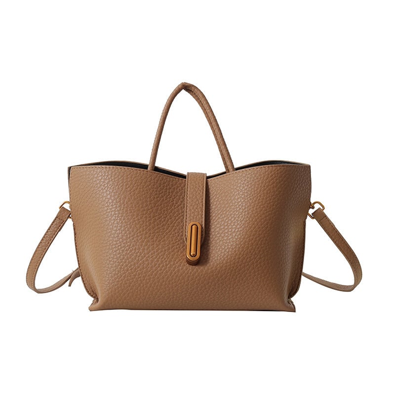 Elegant and spacious tote bag