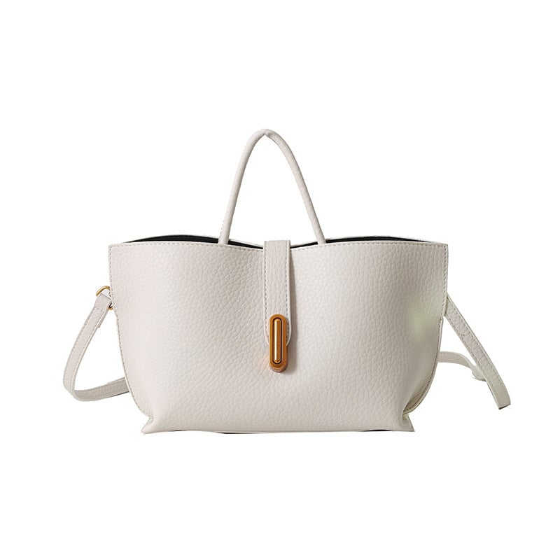 Elegant and spacious tote bag