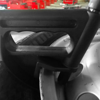 Auxiliary Tool for Tire Replacement