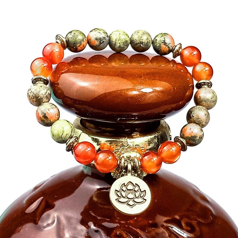 Agate Lotus Pendant Beaded Bracelet