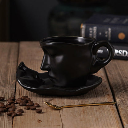 Kissing Mug Set