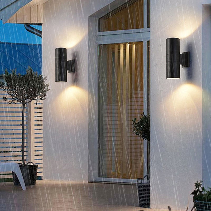 Outdoor Wall Lamp