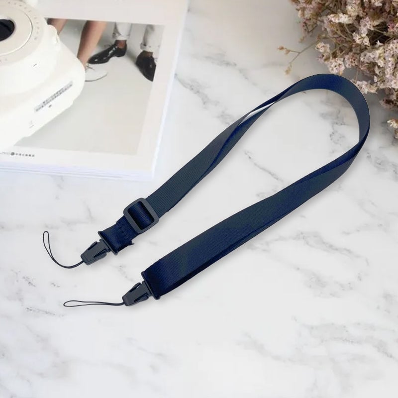 Anti-shake fan lanyard