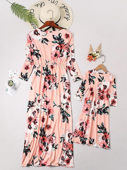 NEW Casual Floral Round Neck Three Quarters Sleeve Mommy And Me Matching Dresses