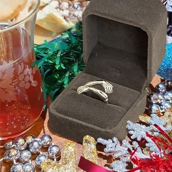 Hug Ring - For Friends Mother Sister Girlfriend